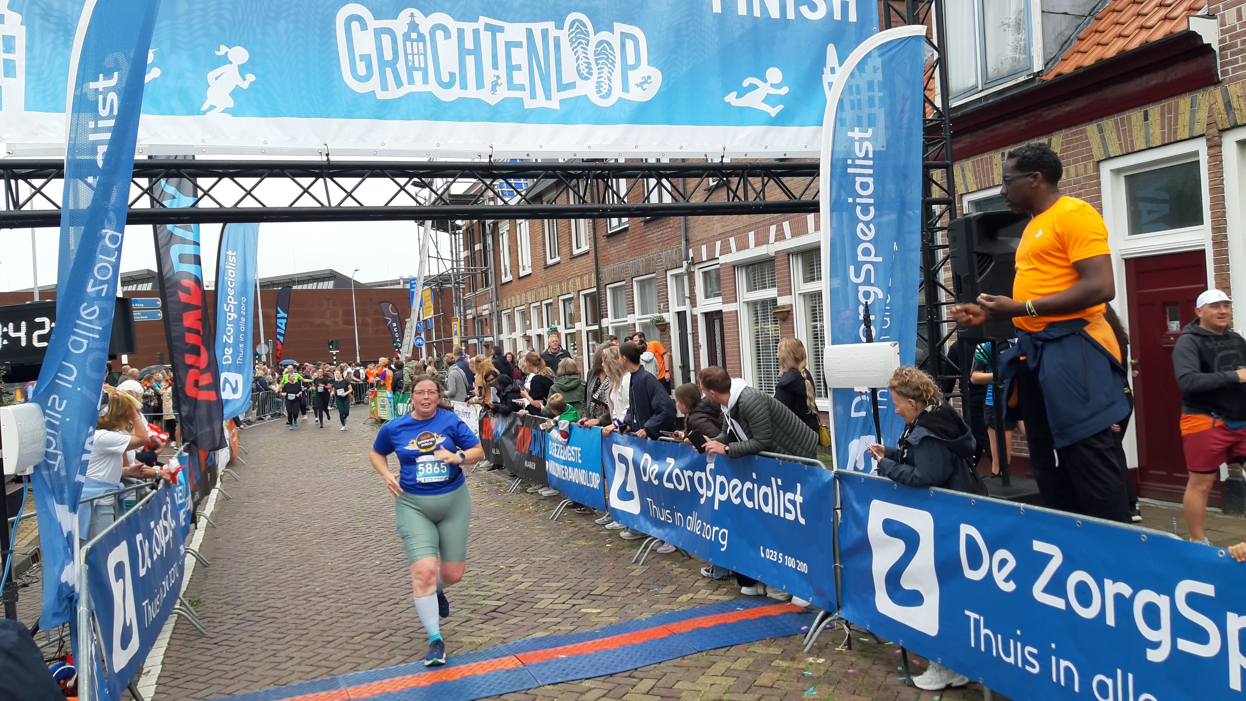 grachtenloop 2024 yolanda finish